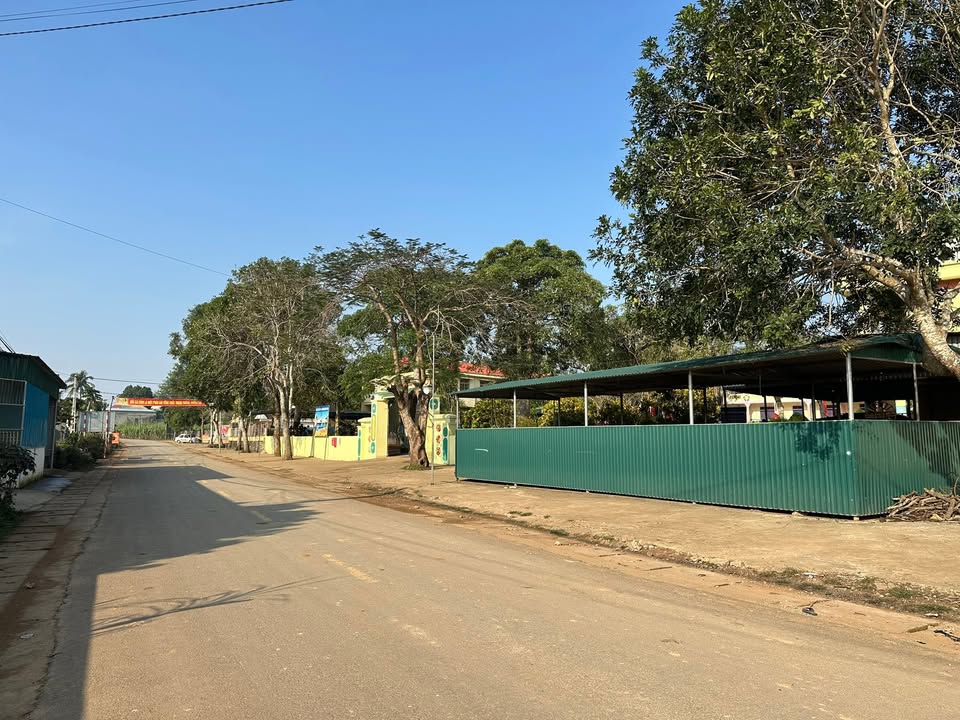 Đất nền Nghĩa Thọ 500m² giá chỉ 200 triệu - Sổ đỏ chính chủ, gần trường học!