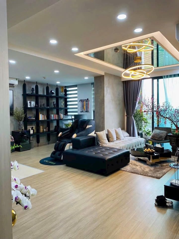 Tập thể Lãng Yên, Hai Bà Trưng 23m² giá 4.69 tỷ - Sổ đỏ chính chủ, vào ở ngay!