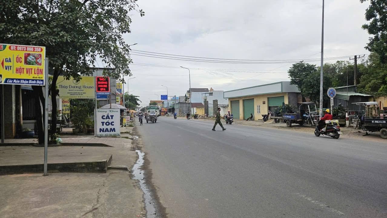 Lô đất FrontHouse mặt tiền Đồng Khởi Trảng Dài 168m² giá 7.99 tỷ - Cơ hội đầu tư sinh lời!