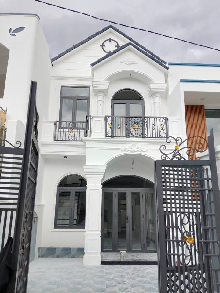 Nhà 2 tầng tại Xóm Gò 7, Diên Sơn, Khánh Hòa 99m² giá 1.89 tỷ - Sẵn sàng vào ở!