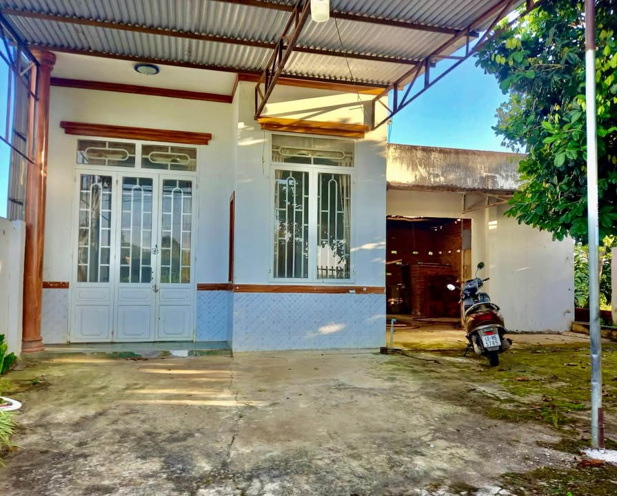 Nhà cho thuê Thôn An Hòa, Lộc An 400m² - Không gian rộng rãi, giá chỉ 2 triệu/tháng!