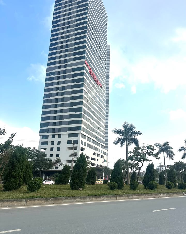 Bán nhà 3 tầng Vĩnh Ngọc, Nhật Tân 64,5m² giá 8 tỷ - Vị trí đắc địa, sẵn giao dịch!