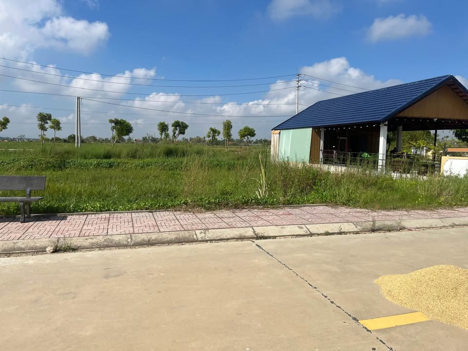 Đất cho thuê Diễn Lâm Diễn Châu 300m² giá 15 triệu - Cơ hội đầu tư lý tưởng!