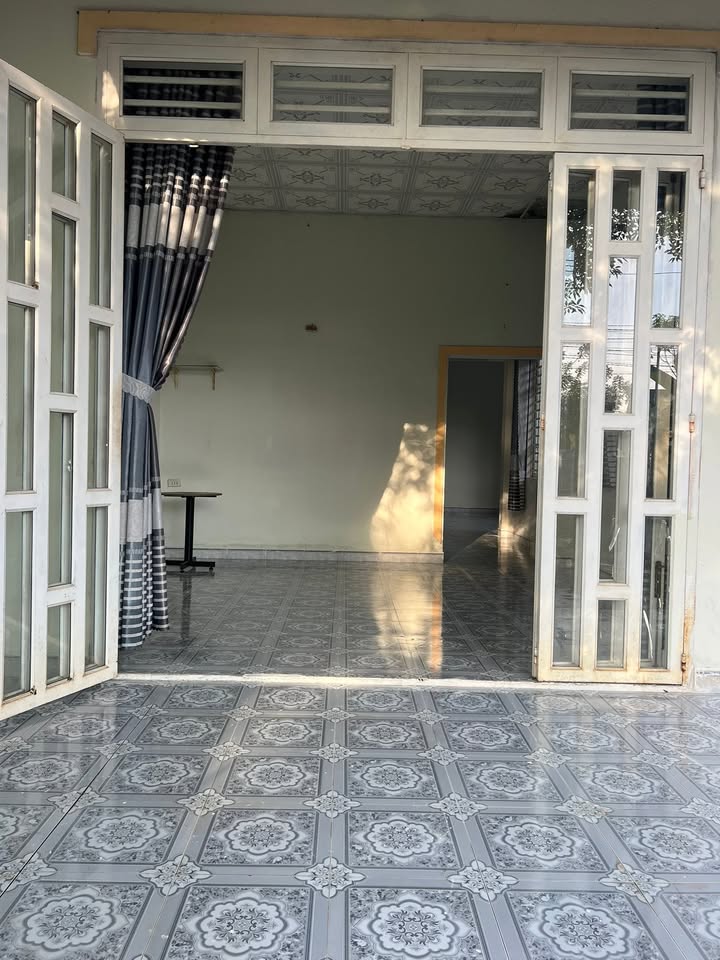 Nhà cho thuê tại khu phố 4, phường Sông Trầu - Thoả thuận giá tốt!