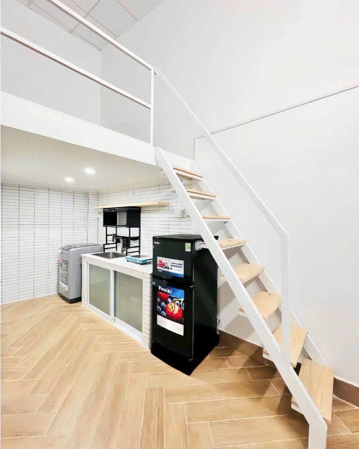 Nhà mini cho thuê tại Hẻm 50 Trần Hoàng Na, 28m² chỉ 3.7 triệu - Nội thất đầy đủ, gần trường học!