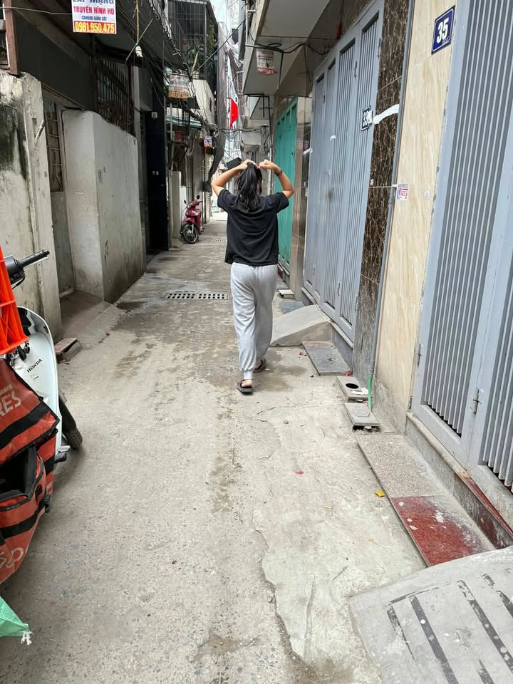 Nhà cho thuê nguyên căn đường Đại Đồng, Vĩnh Hưng 33m² chỉ 7 triệu - Nội thất đầy đủ