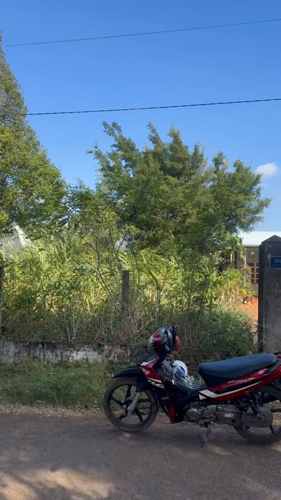 Đất thổ cư Chư Pưh Gia Lai 234m² giá 620 triệu - Vị trí trung tâm thuận lợi!