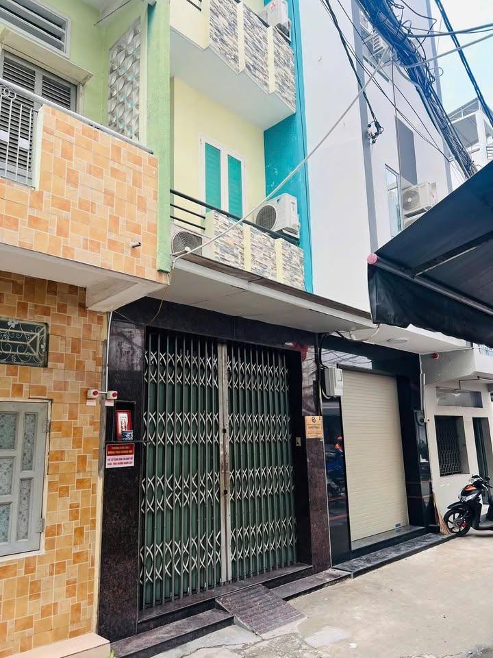 Nhà phố Nguyễn Trãi, Quận 5, 44m² giá 10 tỷ - Ô tô vào tận nhà!