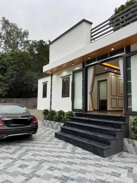 Nhà cấp 4 Hà Lầm 200m² giá 2.5 tỷ - Sẵn sàng vào ở ngay!