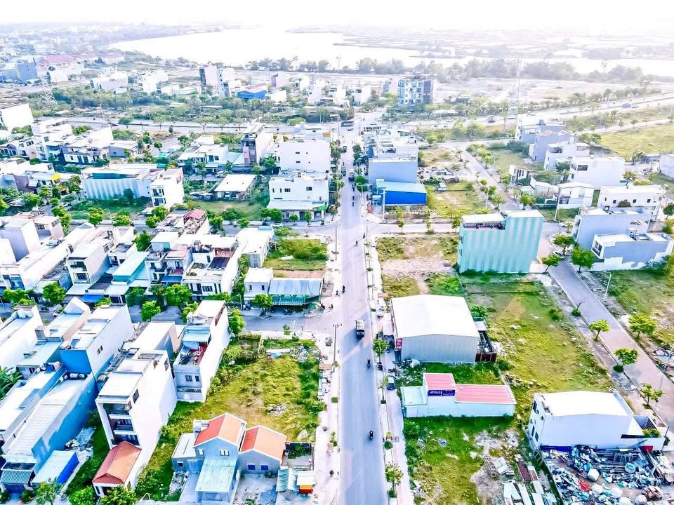Đất nền Hòa Quý Đà Nẵng 105m² giá 7.3 tỷ - Đầu tư sinh lời ngay!