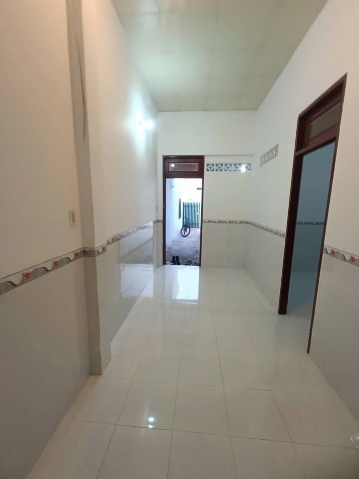 Nhà riêng đường Trần Quang Diệu, Phan Thiết 200m² giá 2.1 tỷ - Kinh doanh online tiện lợi!