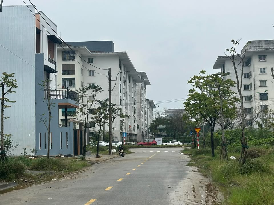 Đất nền KQH Xuân Phú Huế 100m² giá 4.1 tỷ - Vị trí đắc địa chờ bạn đầu tư!