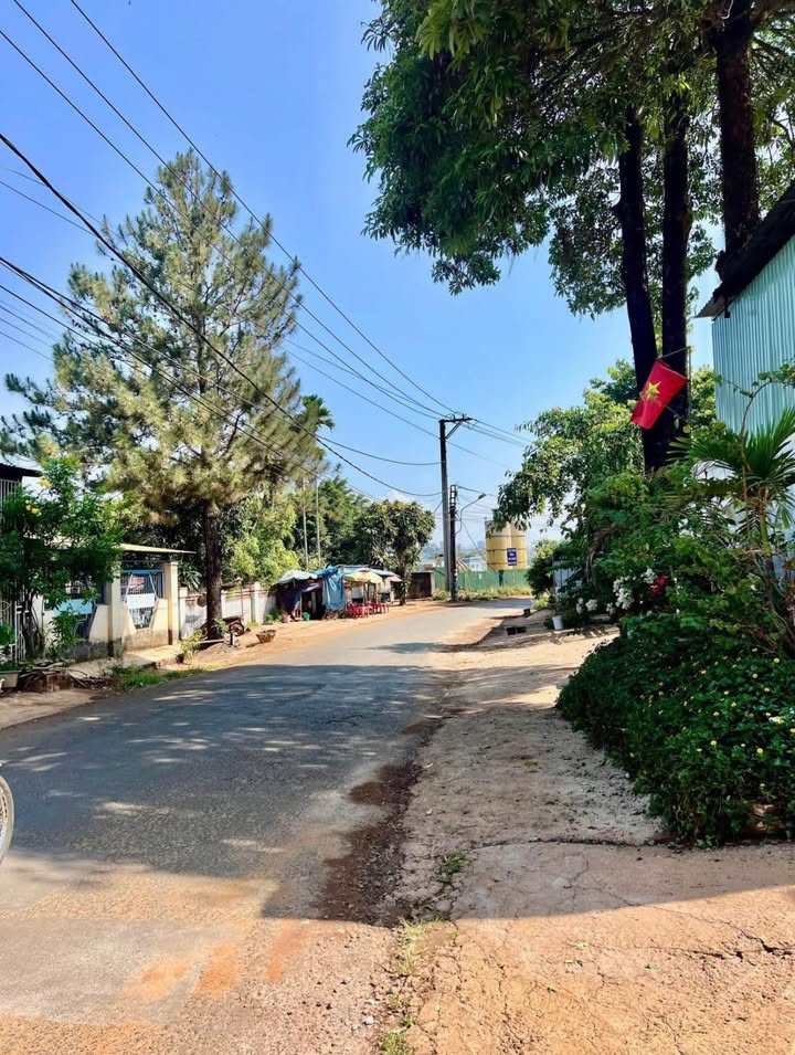 Đất nền hẻm Nguyễn Trung Trực, Pleiku 190m² giá thỏa thuận - Đường ô tô 6m thuận lợi!