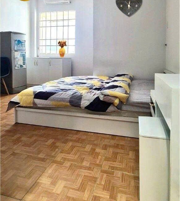 Cho thuê CHDV Bình Thuận, Quận 7 - Diện tích rộng rãi, 7 phòng ngủ, 7WC, giá chỉ 100 triệu!