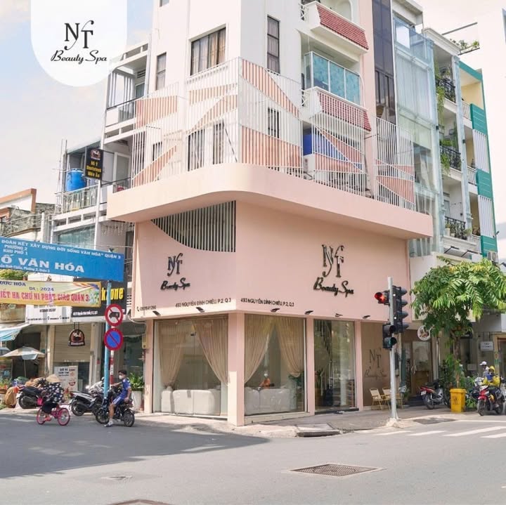 Cho thuê FrontHouse 2 mặt tiền Nguyễn Đình Chiểu Q3 - Ngang 10m, 4 tầng - Vị trí đắc địa cho thương hiệu!