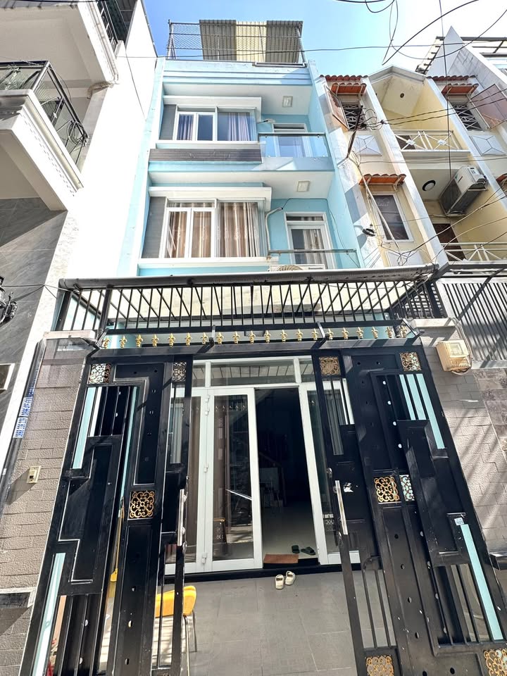 Nhà mặt tiền Phan Đình Phùng, Phú Nhuận 44m² giá 10.7 tỷ - Pháp lý rõ ràng, kinh doanh thuận lợi!