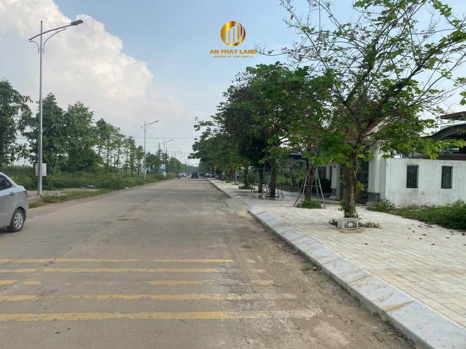 Đất nền Nho Quan 267m² giá 4.9 tỷ - Vị trí đắc địa gần trung tâm