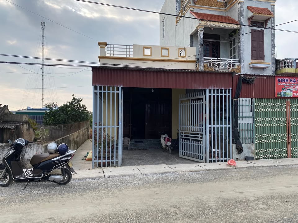 Nhà đẹp Giao Hà 150m² giá 2 tỷ - Giảm giá mạnh, cơ hội đầu tư tuyệt vời!