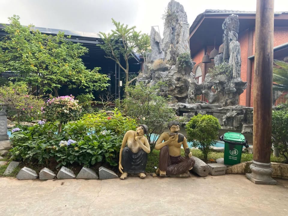 Nhà mặt đường Giải Phóng, TP Nam Định, 428m² giá 55 tỷ - Vị trí đắc địa cho kinh doanh!