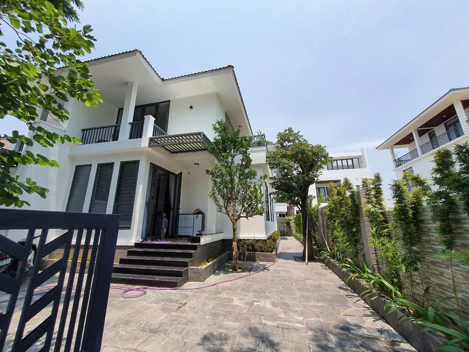 Biệt thự sân vườn Euro Village 1 Đà Nẵng 250m² giá 45 triệu - Phù hợp cho gia đình và người nước ngoài!