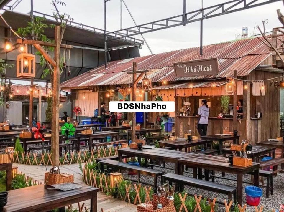 Nhà mặt tiền cho thuê tại Bạch Đằng, Hải Châu 140m² - Phù hợp quán ăn, nhà hàng, spa!