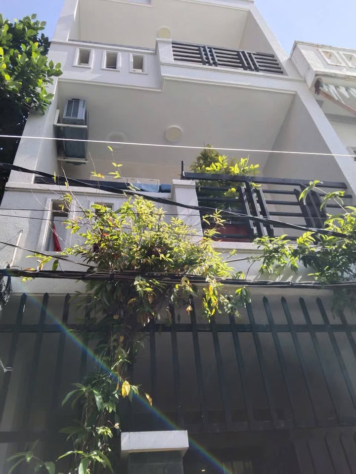 Nhà riêng Trần Bình Trọng, Vũng Tàu 60m² giá 5.5 tỷ - Gần biển Bãi Sau, sẵn sàng vào ở!