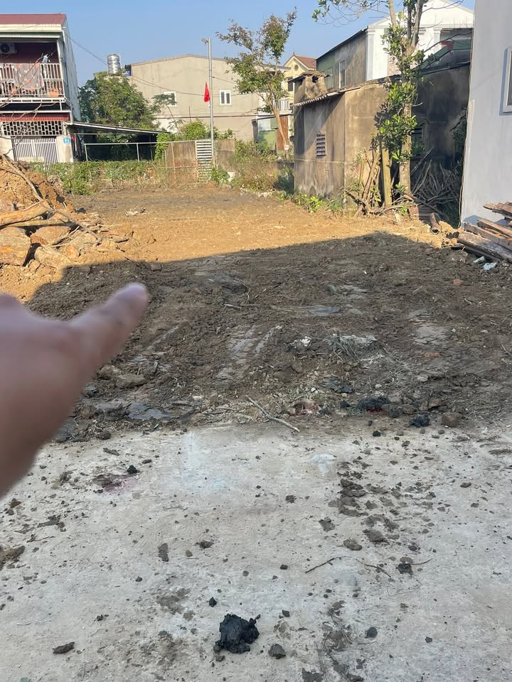 Đất nền tại phường Hưng Dũng, Vinh 65m² giá 1 tỷ - Đường ô tô vào tận nhà!