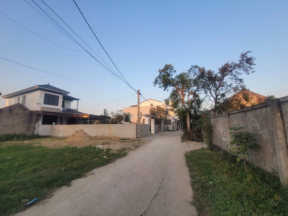 Đất nền Nghi Đức, Vinh 100m² giá 3.52 tỷ - Vị trí đắc địa, thông thoáng!