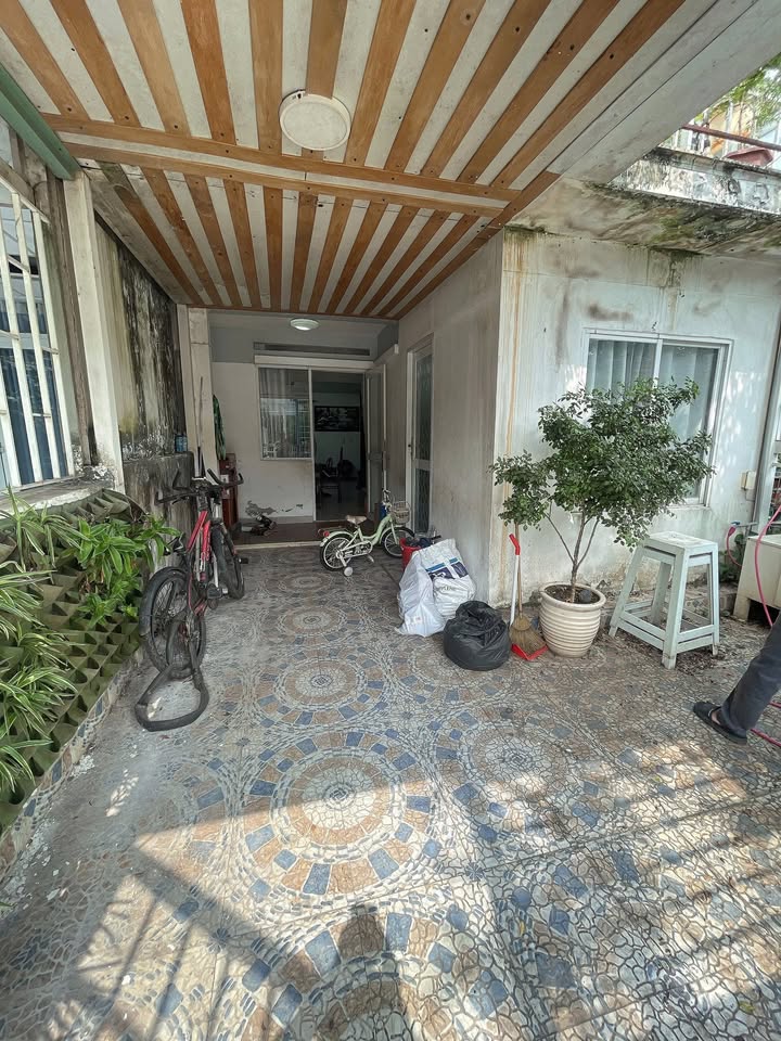 Nhà phố liền kề Ehome 4, Thuận An 75m² giá 4.4 tỷ - Nhà thô, sửa chữa theo ý thích!