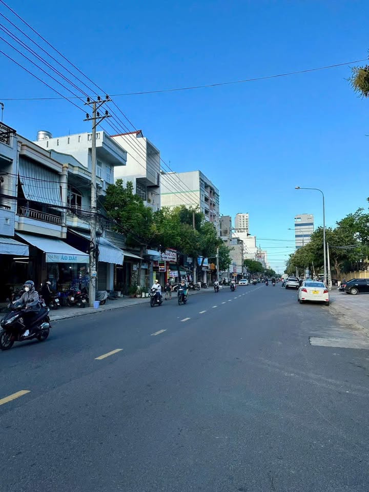 Bán FrontHouse mặt tiền Dã Tượng 143,5m² giá 23 tỷ - Đầu tư sinh lợi ngay!