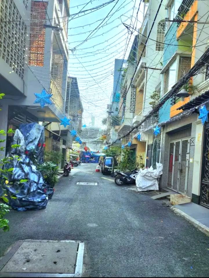 Nhà quận 3 hẻm xe hơi 60m² giá 12.5 tỷ - Cơ hội vàng cho gia đình!