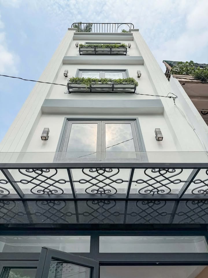 Nhà 3 tầng Xô Viết Nghệ Tĩnh, Bình Thạnh 29.7m² giá 5.68 tỷ - Hàng hiếm khó tìm!