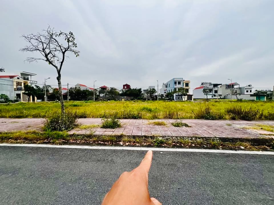 Đất nền KĐT Mạnh Hùng Lý Nhân 188m² giá chỉ 17 triệu - Cơ hội đầu tư hiếm có!