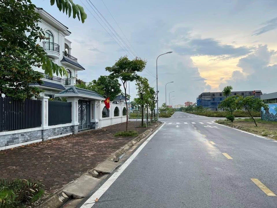 Lô đất 110m² sát KĐT NewCity Vincom - Giá chỉ 1 tỷ - Đầu tư sinh lời cao!