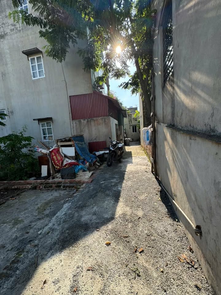 Bán đất tổ 14 Đồng Mai - Hà Đông 44m² giá 3,7 tỷ - Vị trí đẹp, giao thông thuận lợi!