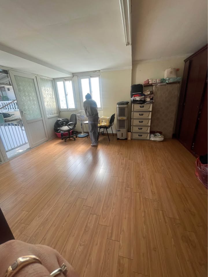 Nhà phố cổ Hàng Bạc, Hoàn Kiếm 20m² giá nhỉnh 3 tỷ - Vị trí vàng giữa lòng Hà Nội!