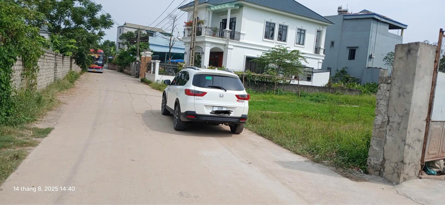 Đất vàng Tuy Lai, Mỹ Đức 61m² giá 1 tỷ - Sổ đỏ sang tay ngay!