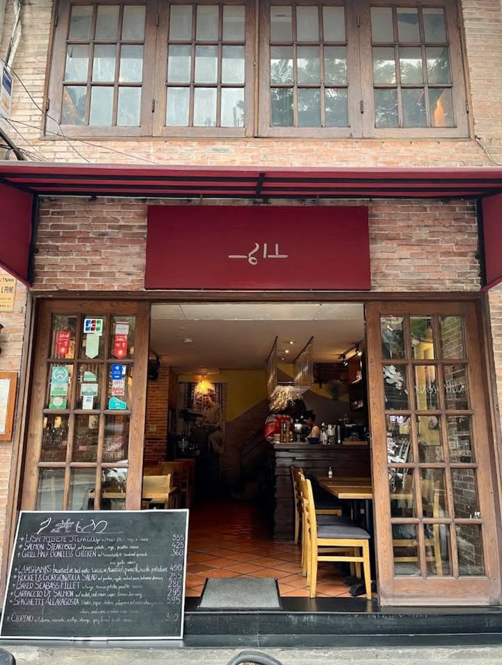 Mặt tiền kinh doanh Bến Nghé, Quận 1 - Diện tích 45m², giá thỏa thuận - Khu vực sầm uất nhất Sài Gòn!