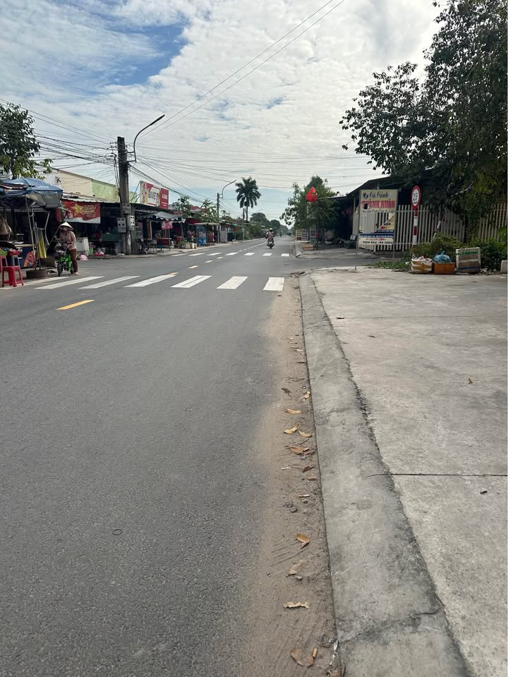 Đất 2 mặt tiền Âu Cơ, Hiệp Tân, Hoà Thành 880m² giá 11 tỷ - Vị trí kinh doanh đắc địa!