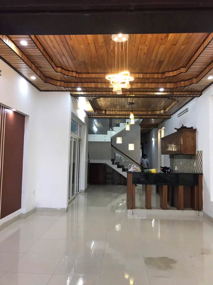 Nhà 2 Tầng 174m² Nở Hậu tại Phạm Văn Đồng, Huế - Giá 3 tỷ, Chính Chủ Bán Gấp!