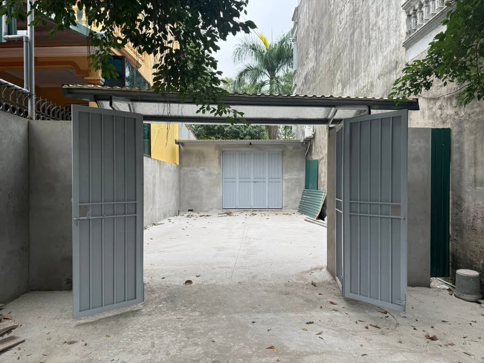 Cho thuê mặt bằng kinh doanh tại Đông Mỹ - Thanh Trì - 100m² - Vị trí đắc địa, kinh doanh sầm uất!