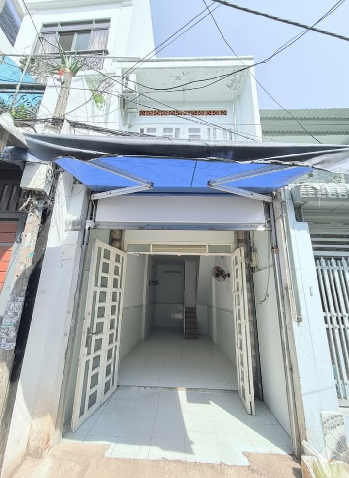 Nhà mặt tiền kinh doanh Phú Thạnh, Tân Phú 34m² giá 3.6 tỷ - Cơ hội đầu tư tuyệt vời!
