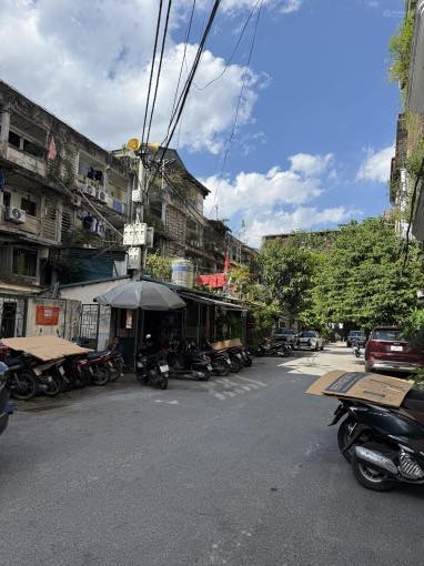 Căn hộ tập thể Cảm Hội quận Hai Bà Trưng 55m² giá 3 tỷ - Sẵn sàng vào ở ngay!