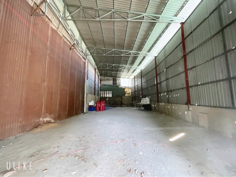 Kho xưởng cho thuê 262m² tại phường Tam Hiệp - Giá chỉ 8 triệu/tháng!