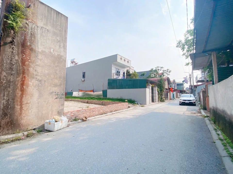 Đất lô giao thông tại Việt Hùng, Đông Anh 76m² - Đầu tư sinh lời cao!