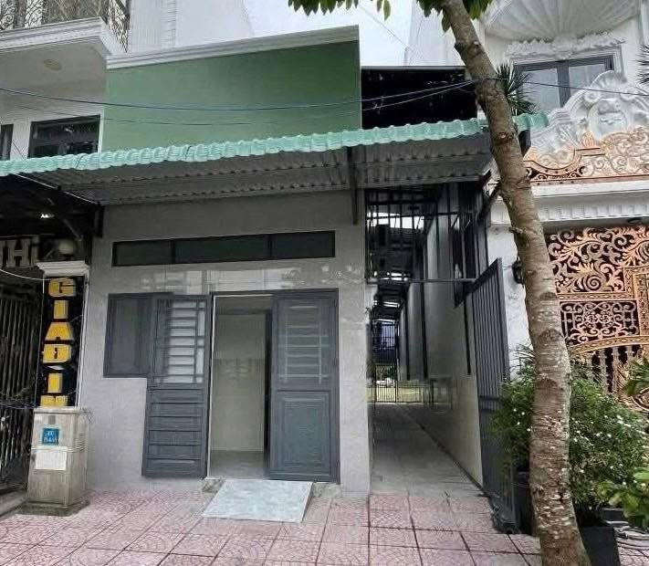 Dãy trọ 9 phòng + 1 kiot tại Bình Chánh, 161m² chỉ 890 triệu - Đầu tư sinh lời ngay!