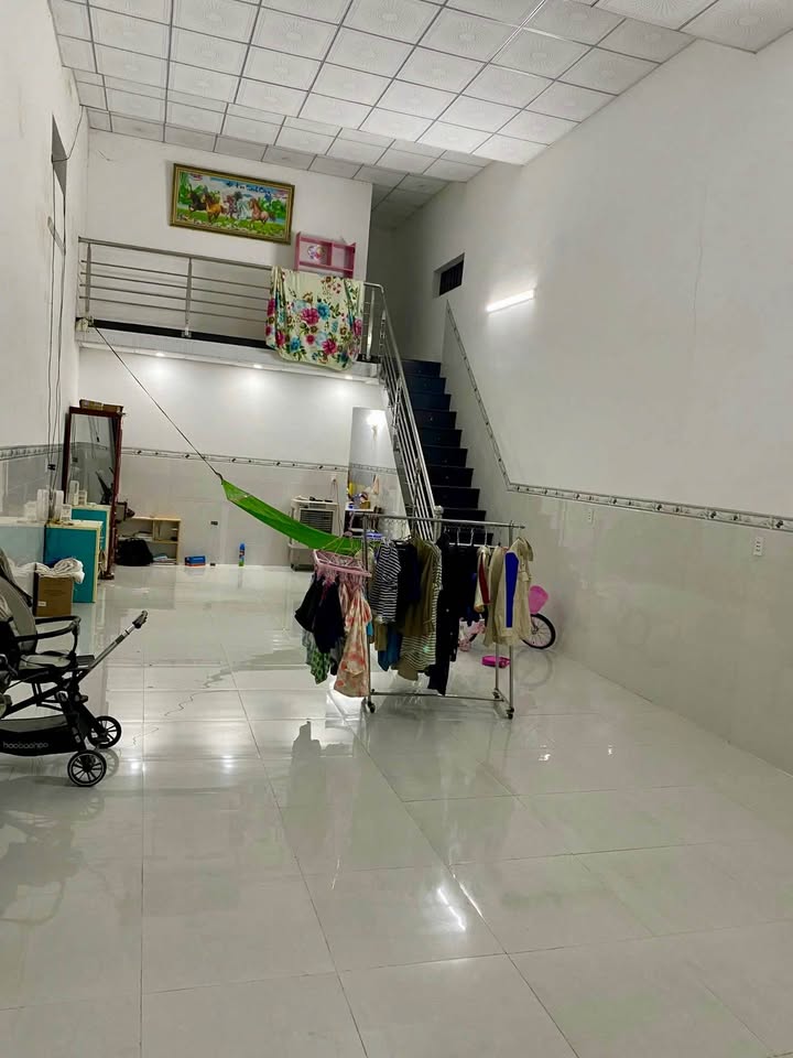 Nhà phố Long Hải, Hóc Môn 115m² giá 1.85 tỷ - Đường xe hơi thông thoáng!