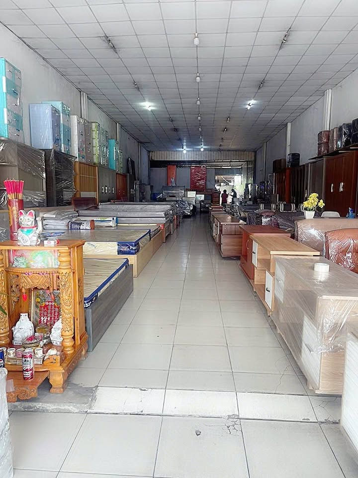 Bán gấp FrontHouse mặt tiền Tô Ký 404m² giá 26 tỷ - Kinh doanh sầm uất!