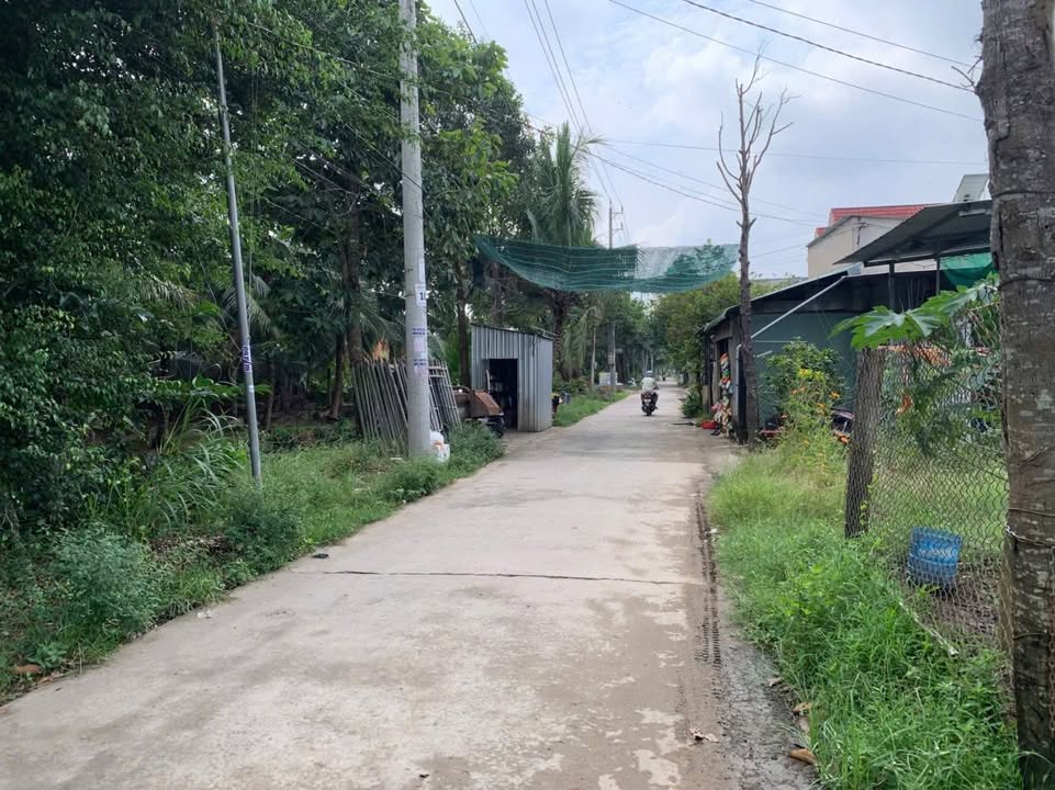 Nhà 1 trệt 1 lầu tại Quới Sơn, Châu Thành, Bến Tre 140m² giá 2.5 tỷ - Gần khu công nghiệp Giao Long!