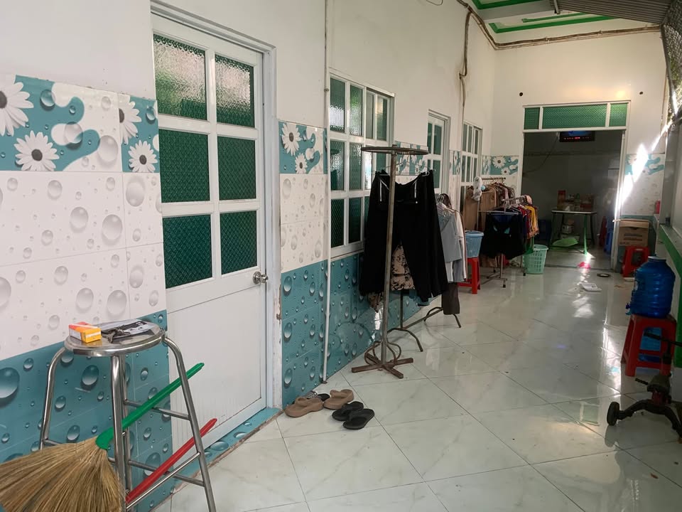 Nhà 240m² đường Ngô Quyền, Trà Vinh giá 9.5 tỷ - Thích hợp cho Spa, công ty, nhà nghỉ